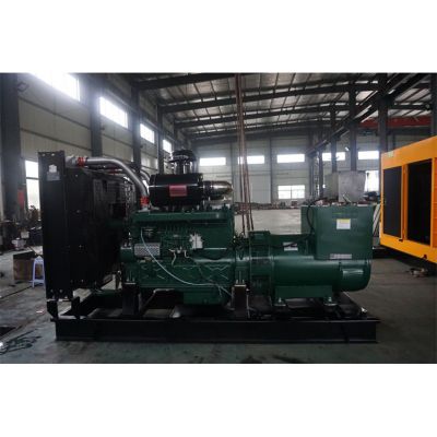 400kw凱普柴油發(fā)電機組-凱普6缸柴油機KG128ZL柴油發(fā)電機組,缸徑/行程：135/150mm,柴油發(fā)電機組水冷發(fā)動機功率450KW,柴油發(fā)電機組配套馬拉松斯坦福發(fā)電機。廠價直銷歡迎選購：13773399855。