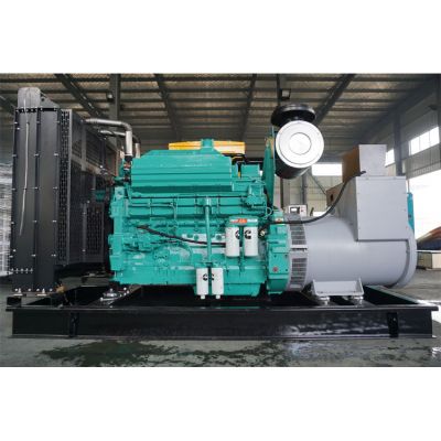 500kw重慶康明斯柴油發(fā)電機(jī)組-重慶康明斯6缸柴油機(jī)KTA19-G8柴油發(fā)電機(jī)組,缸徑/行程：159/159mm,柴油發(fā)電機(jī)組水冷發(fā)動(dòng)機(jī)功率575KW,柴油發(fā)電機(jī)組配套馬拉松斯坦福發(fā)電機(jī)。廠價(jià)直銷歡迎選購(gòu)：13773399855。
