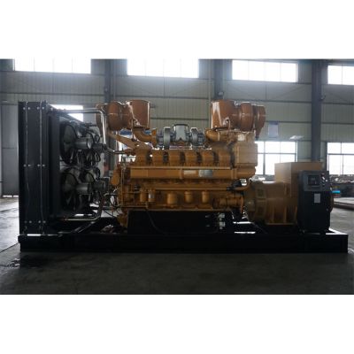 900kw濟(jì)柴柴油發(fā)電機(jī)組-濟(jì)柴12缸柴油機(jī)G12V190ZLD1柴油發(fā)電機(jī)組,缸徑/行程：190/210mm,柴油發(fā)電機(jī)組水冷發(fā)動(dòng)機(jī)功率1000KW,柴油發(fā)電機(jī)組配套馬拉松斯坦福發(fā)電機(jī)。廠價(jià)直銷歡迎選購(gòu)：13773399855。