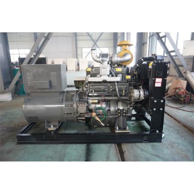 50kw濰柴裕興柴油發(fā)電機組-濰柴裕興4缸柴油機R4105ZD柴油發(fā)電機組,缸徑/行程：105/125mm,柴油發(fā)電機組水冷發(fā)動機功率62KW,柴油發(fā)電機組配套馬拉松斯坦福發(fā)電機。廠價直銷歡迎選購：13773399855。