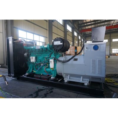 400kw濰柴藍擎柴油發(fā)電機組-濰柴藍擎6缸柴油機WP13D440E310 、柴油發(fā)電機組缸徑/行程：127/165mm,水冷發(fā)動機功率440KW,柴油發(fā)電機組配套馬拉松斯坦福發(fā)電機。廠價直銷歡迎選購：13773399855。