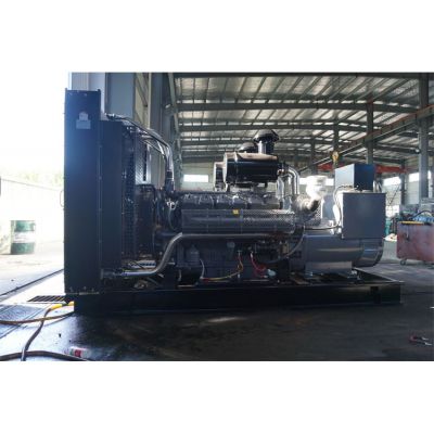 500kw無錫動力柴油發(fā)電機組-無錫動力12缸柴油機WD269TAD45柴油發(fā)電機組,缸徑/行程：138/150mm,柴油發(fā)電機組水冷發(fā)動機功率512KW,柴油發(fā)電機組配套馬拉松斯坦福發(fā)電機。廠價直銷歡迎選購：13773399855。