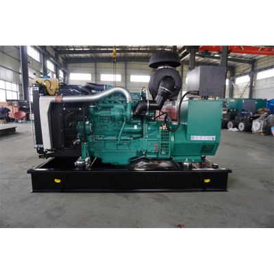 75kw沃爾沃柴油發(fā)電機(jī)組-沃爾沃4缸柴油機(jī)TAD531GE柴油發(fā)電機(jī)組,缸徑/行程：108/130mm,柴油發(fā)電機(jī)組水冷發(fā)動(dòng)機(jī)功率80KW,柴油發(fā)電機(jī)組配套馬拉松斯坦福發(fā)電機(jī)。廠價(jià)直銷歡迎選購(gòu)：13773399855。