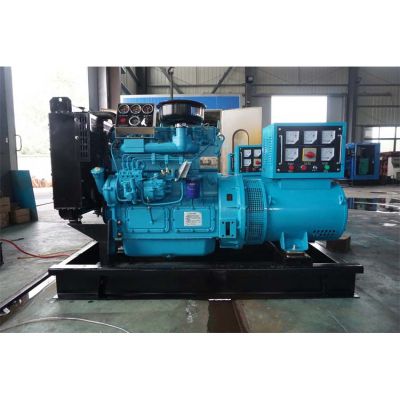 20kw華豐柴油發(fā)電機組-華豐4缸柴油機495D10柴油發(fā)電機組,缸徑/行程：95/115mm,柴油發(fā)電機組水冷發(fā)動機功率26.5KW,柴油發(fā)電機組配套馬拉松斯坦福發(fā)電機。廠價直銷歡迎選購：13773399855。
