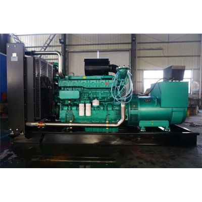 500kw玉柴柴油發(fā)電機(jī)組-玉柴6缸柴油機(jī)YC6TD780-D31柴油發(fā)電機(jī)組,缸徑/行程：152/180mm,柴油發(fā)電機(jī)組水冷發(fā)動(dòng)機(jī)功率572KW,柴油發(fā)電機(jī)組配套馬拉松斯坦福發(fā)電機(jī)。廠價(jià)直銷歡迎選購：13773399855。