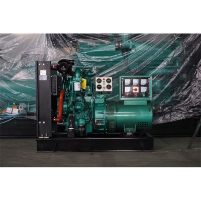 20kw玉柴柴油發(fā)電機(jī)組-玉柴2缸柴油機(jī)YC2115D柴油發(fā)電機(jī)組,缸徑/行程：115/120mm,柴油發(fā)電機(jī)組水冷發(fā)動(dòng)機(jī)功率27KW,柴油發(fā)電機(jī)組配套馬拉松斯坦福發(fā)電機(jī)。廠價(jià)直銷歡迎選購：13773399855。