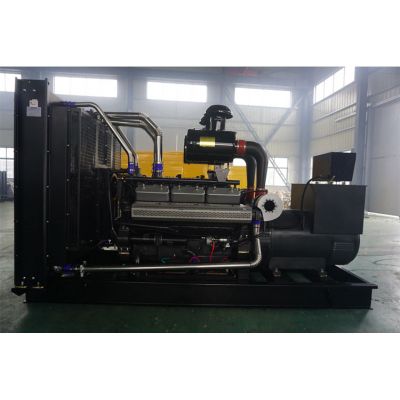 400kw康沃柴油發(fā)電機(jī)組-康沃12缸柴油機(jī)KW25G610D2柴油發(fā)電機(jī)組,缸徑/行程：135/150mm,柴油發(fā)電機(jī)組水冷發(fā)動(dòng)機(jī)功率445KW,柴油發(fā)電機(jī)組配套馬拉松斯坦福發(fā)電機(jī)。廠價(jià)直銷歡迎選購(gòu)：13773399855。