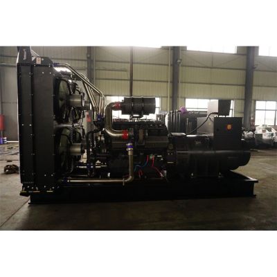 700kw康沃柴油發(fā)電機(jī)組-康沃12缸柴油機(jī)KW33G1000D2柴油發(fā)電機(jī)組,缸徑/行程：138/160mm,柴油發(fā)電機(jī)組水冷發(fā)動(dòng)機(jī)功率750KW,柴油發(fā)電機(jī)組配套馬拉松斯坦福發(fā)電機(jī)。廠價(jià)直銷歡迎選購(gòu)：13773399855。