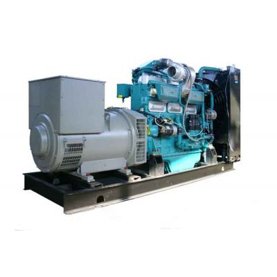 100kw南通股份柴油發(fā)電機(jī)組-南通股份6缸柴油機(jī)6135AD柴油發(fā)電機(jī)組,缸徑/行程：135/140mm,柴油發(fā)電機(jī)組水冷發(fā)動(dòng)機(jī)功率121KW,柴油發(fā)電機(jī)組配套馬拉松斯坦福發(fā)電機(jī)。廠價(jià)直銷歡迎選購(gòu)：13773399855。