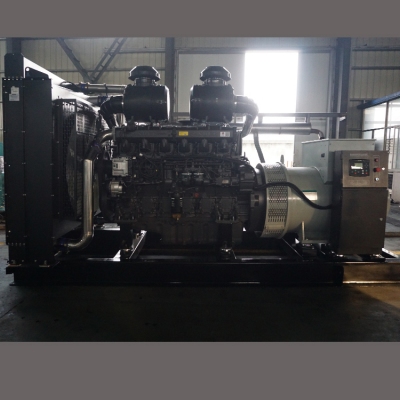 600kw上柴動力柴油發(fā)電機(jī)組-上柴股份6缸柴油機(jī)6KTAA25-G39柴油發(fā)電機(jī)組,缸徑/行程：170/185mm,柴油發(fā)電機(jī)組水冷發(fā)動機(jī)功率629KW,柴油發(fā)電機(jī)組配套馬拉松斯坦福發(fā)電機(jī)。廠價直銷歡迎選購：13773399855。