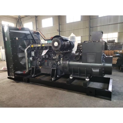 900kw上柴股份柴油發(fā)電機(jī)組-上柴動力6缸柴油機(jī)6KTAA25-G320柴油發(fā)電機(jī)組,缸徑/行程：170/185mm,柴油發(fā)電機(jī)組水冷發(fā)動機(jī)功率902KW,柴油發(fā)電機(jī)組配套馬拉松斯坦福發(fā)電機(jī)。廠價直銷歡迎選購：13773399855。
